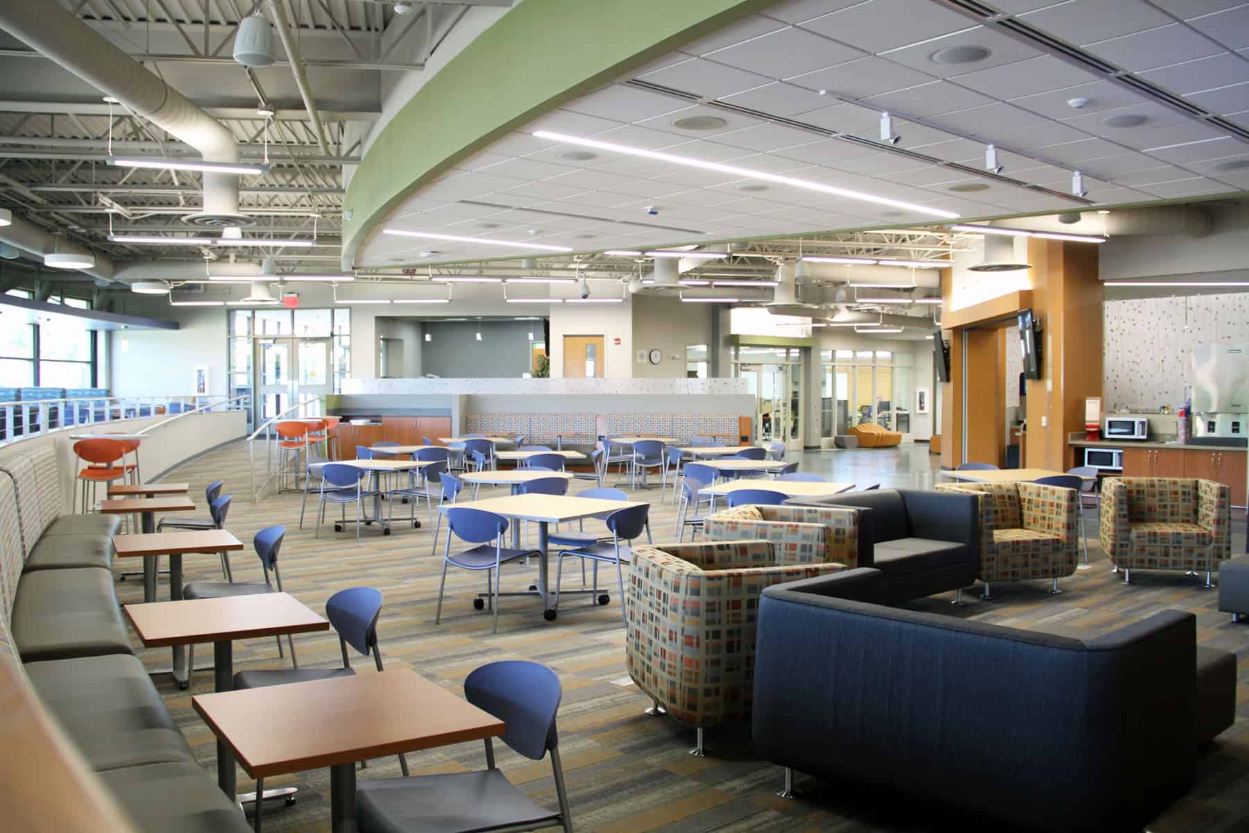 Making Campus Connections With Higher Education Furniture Systems