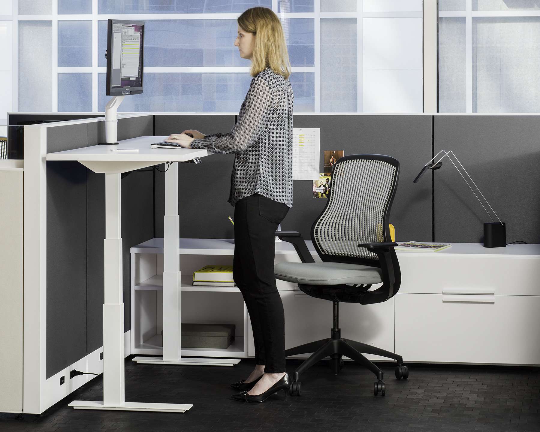 ergonomic office furniture