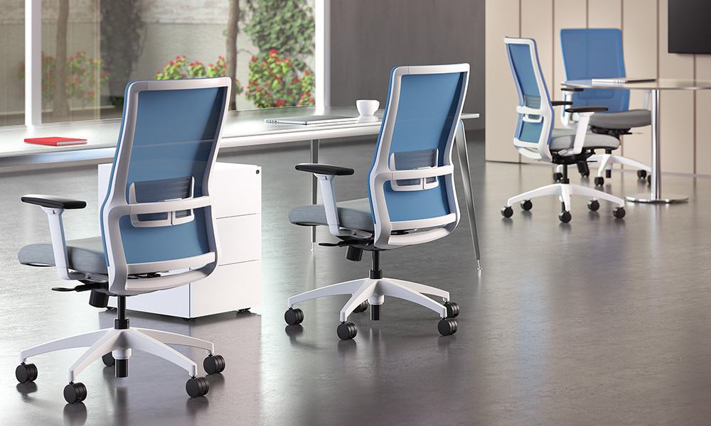 Novo Chair, Systems Furniture the best commercial furniture dealers in Green Bay