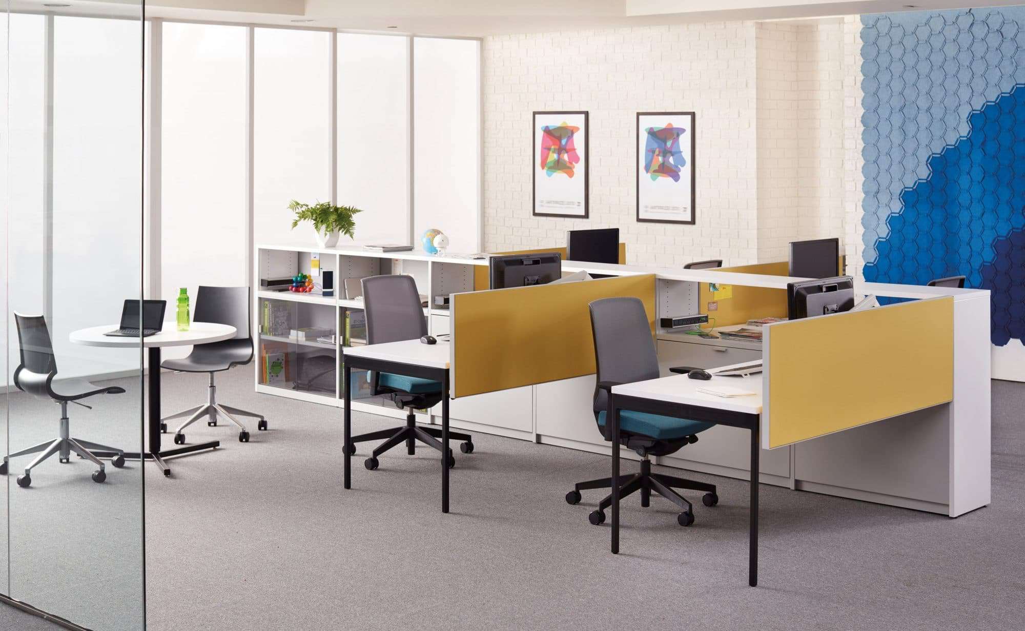 Knoll office seating