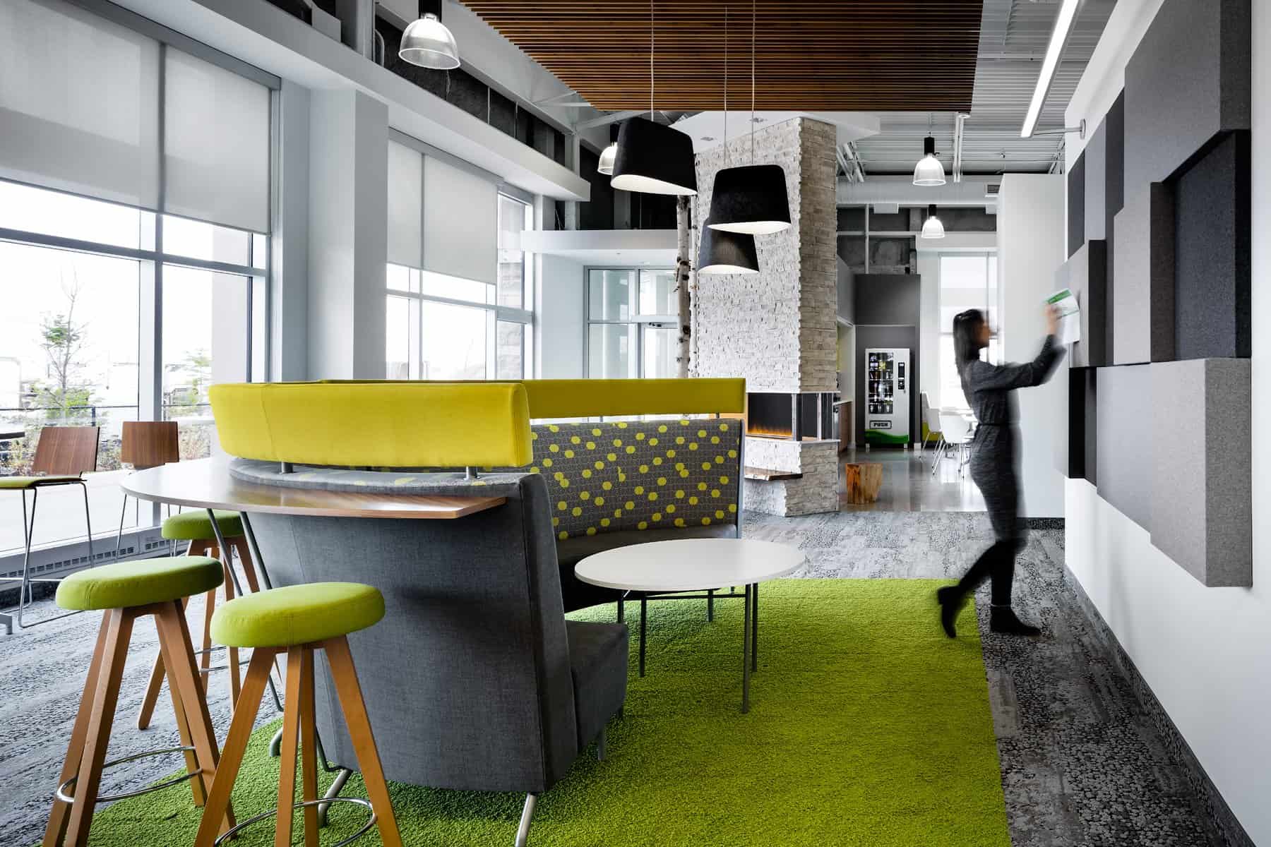 collaborative  workspace  furniture in Green Bay Systems 