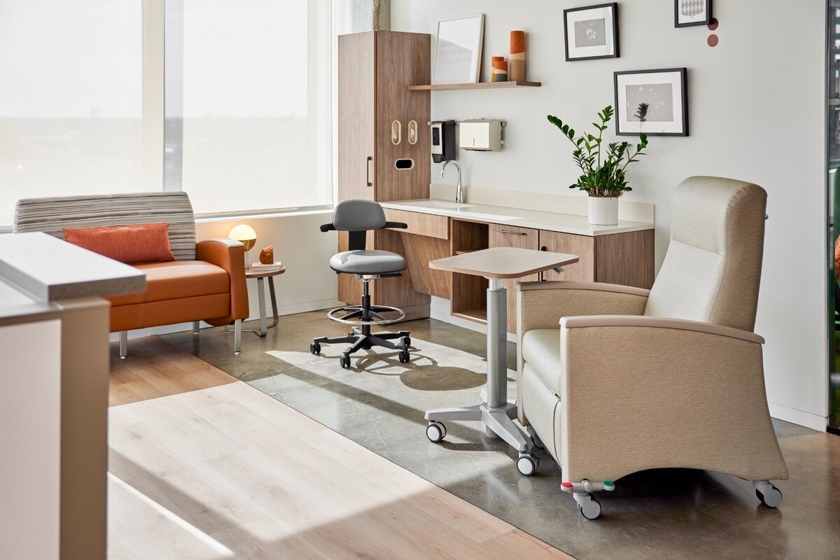 2023-Fulton-Showroom-Zone-25